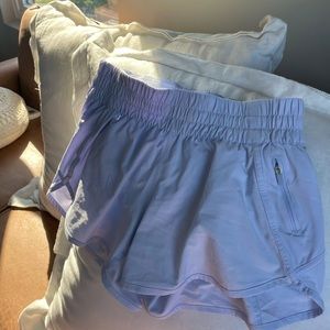 Lululemon Tracker Short 4”